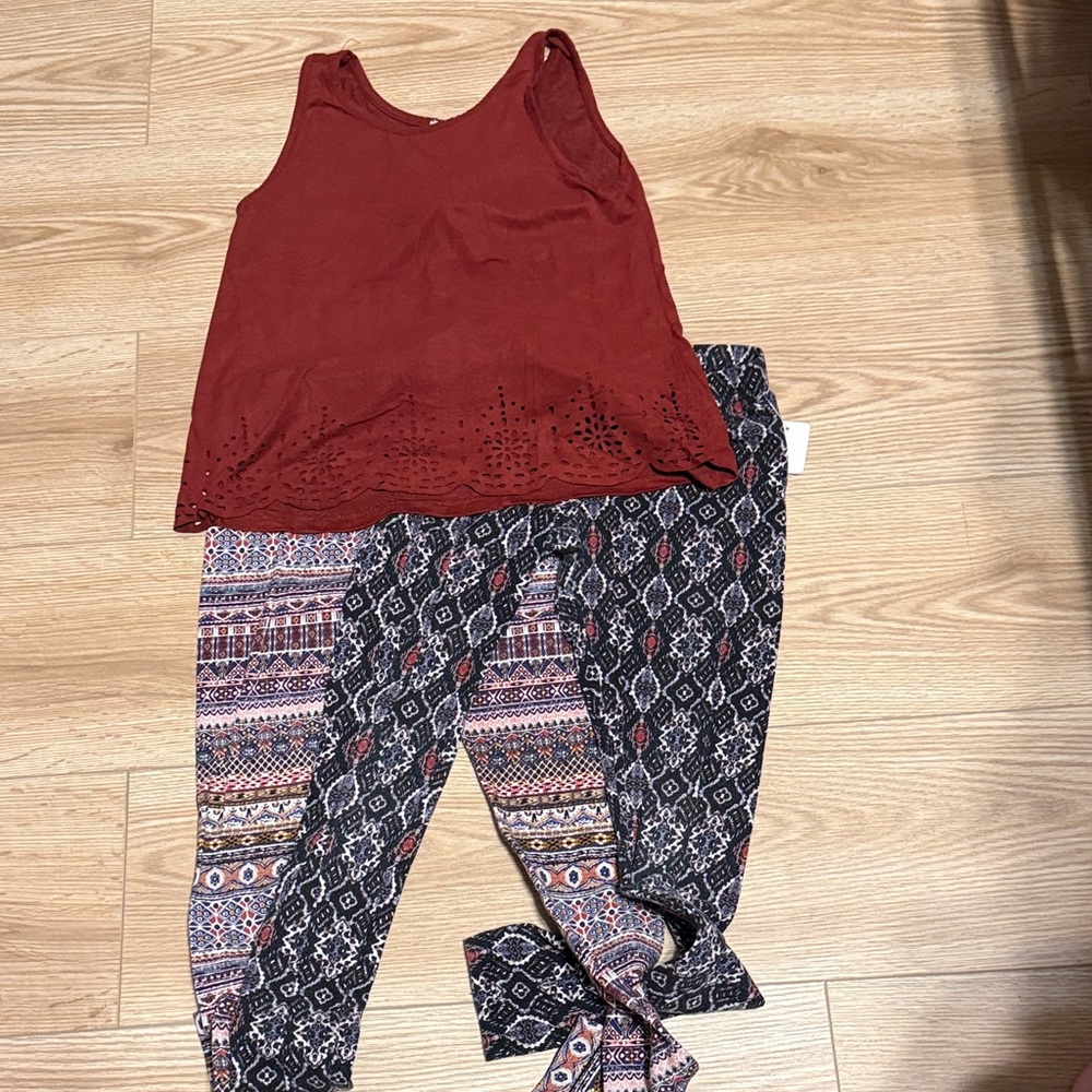 Full Tilt Burnt Red Top with 2 pairs Patterned Leggings